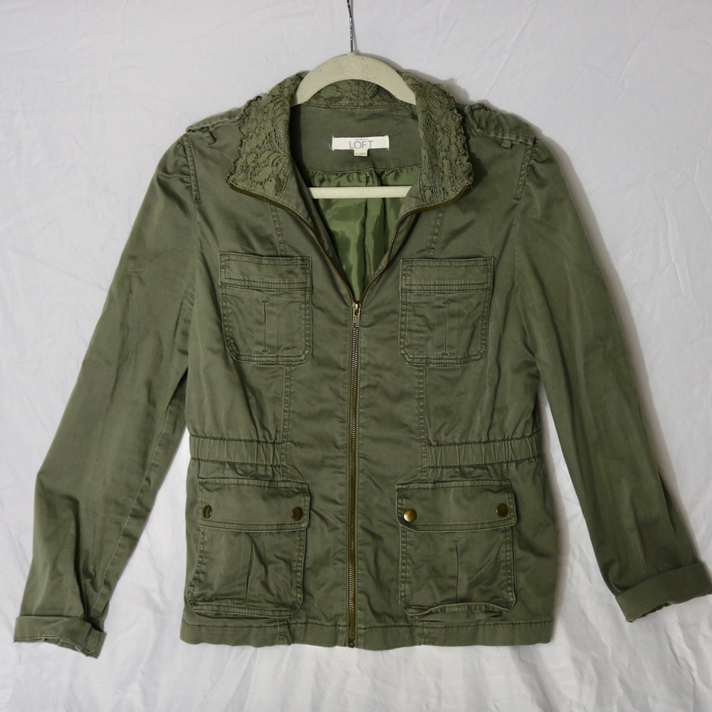 ANN TAYLOR LOFT Olive Military Jacket in Medium